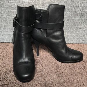 Balenciaga Leather boots🖤